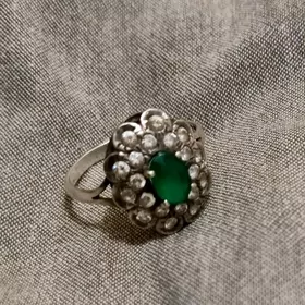 ювелирные изделия