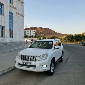 Toyota Land Cruiser Prado 2012