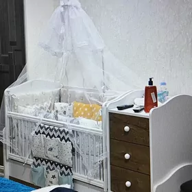 детская кроватка