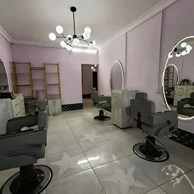 arenda salona gyzlar gerek