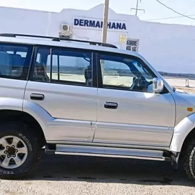 капот от джипа