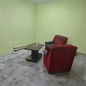 Аренда Мир3 3 комнаты подвал