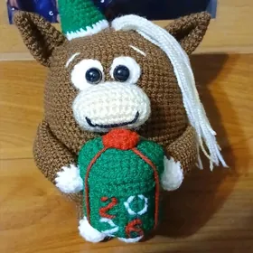 новогодняя лошадка