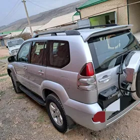 Toyota Land Cruiser Prado 2004