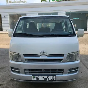 Toyota Hiace 2008