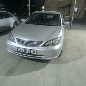 Toyota Camry 2003