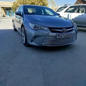 Toyota Camry 2017