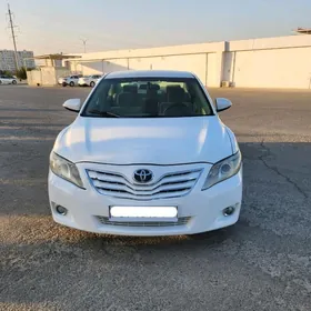 Toyota Camry 2010