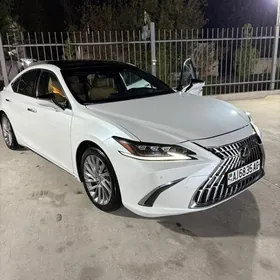 Lexus ES 350 2019
