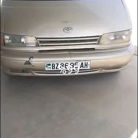 Toyota Previa 1996