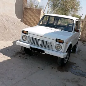 Lada Niva 1987