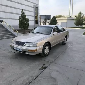 Toyota Avalon 1996