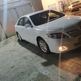 Toyota Camry 2011