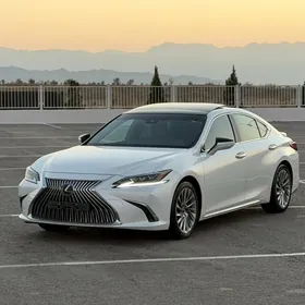 Lexus ES 350 2021