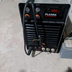 Lazerde kesyan oparat