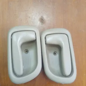 Toyota Corolla içki Ruçka