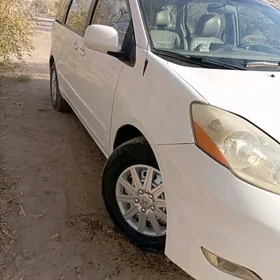 Toyota Sienna 2007