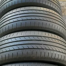 215/60R16 2023 yyl