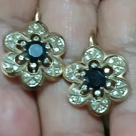 gyzyl gulakhalka 10k