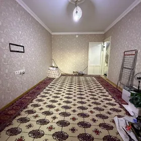 11 mkr 1 komnat 3 etaz