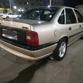 Opel Vectra 1989