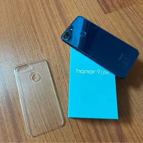 Смартфон Honor 9lite