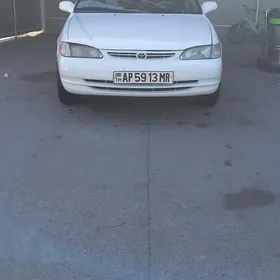 Toyota Corolla 2000