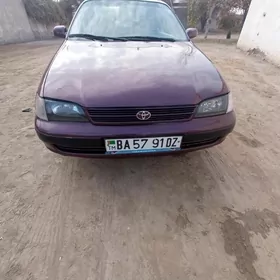 Toyota Carina 1995
