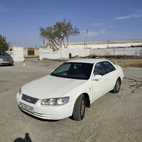 Toyota Camry 1998