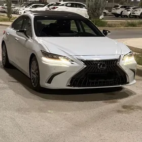 Lexus ES 350 2020