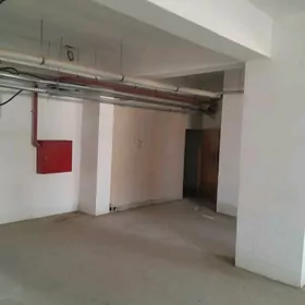 GURTLY PODWAL 105 M²