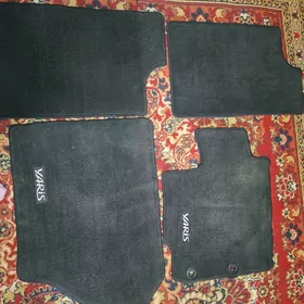 коврики тойота-ярис