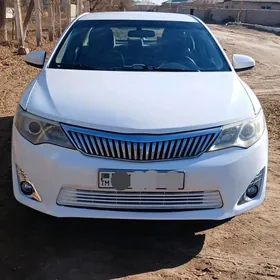 Toyota Camry 2011
