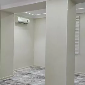 2х ком 1 этаж центр