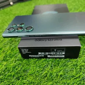 Samsung Galaxy S22Ultra iPhone