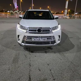 Toyota Highlander 2018