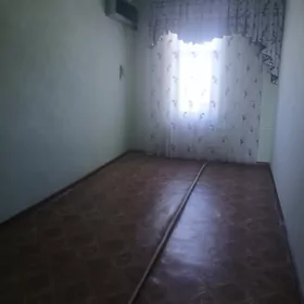 Satlik dort komnat kwartira