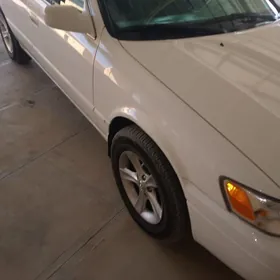 Toyota Camry 1998