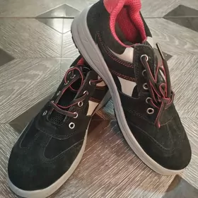 ботинки с железным носом