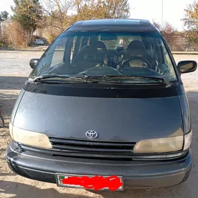 Toyota Previa 1992