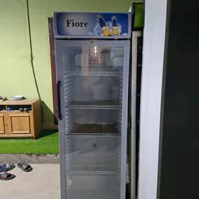 witrina holadilniklar