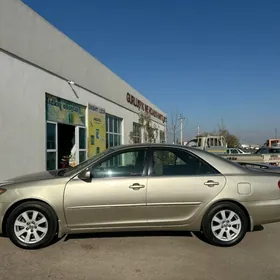 Toyota Camry 2005