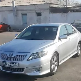 Toyota Camry 2010