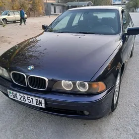 BMW E39 2000