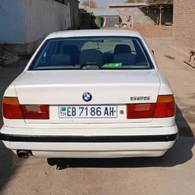 BMW 525 1990