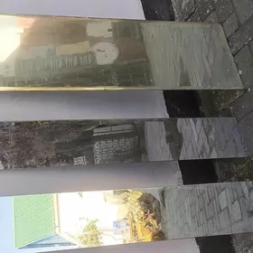 Aýna ýuz görlýän.