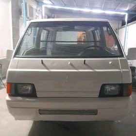 Toyota Hiace 1998