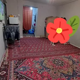 (2699)-30MKR 1-KOMNAT 3-ETAJ BOGATR MAGAZIN RAHMAN