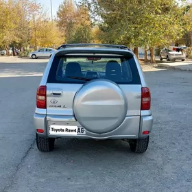 Toyota RAV4 2005