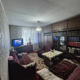 ГАГАРИНА 3 ЭТАЖ 2 КОМНАТН